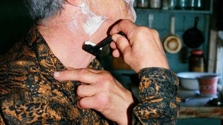 Борода - коронавирусу: Врач из Красноярска призвал бриться для защиты от коронавируса