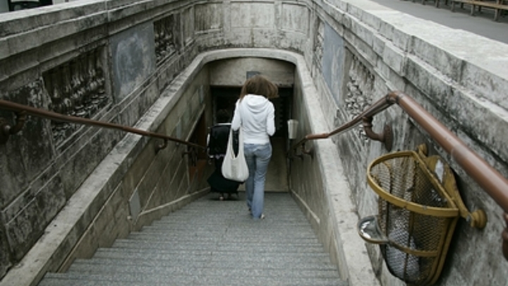 Разъярённый венгерский мэр потребовал от украинцев вернуться на родину после насилия над девушками