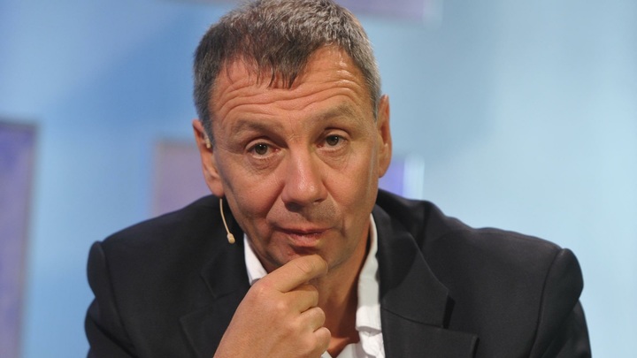 Прямой эфир пошёл не по плану: Телеведущий из США сбежал от правды об Украине и России