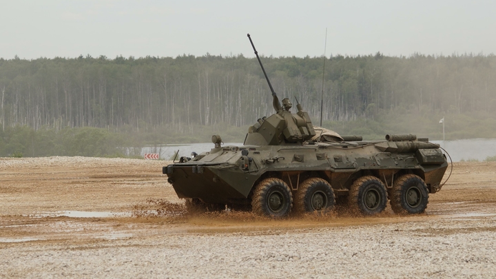 Русский БТР выдержал попадание немецкой и шведской гранат: Американцам пришлось бежать