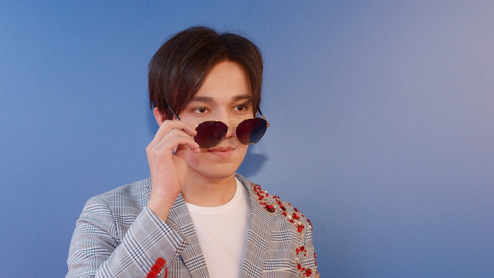 В Китайский Новый год Димаш Кудайберген выступил в самом популярном шоу Поднебесной (Видео)