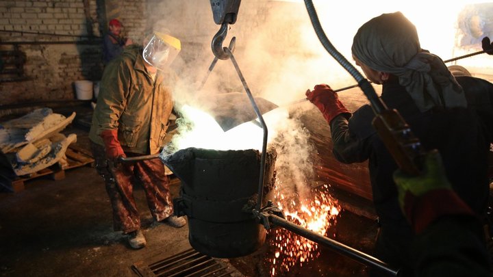 В России остановил работу крупнейший в стране свинцовый завод