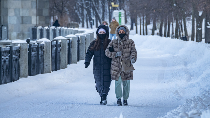 Когда снимем маски: Инфекционист сделал прогноз для России