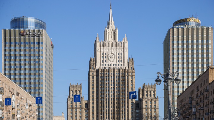 Канадский Бандера попал под санкции: МИД России опубликовал полный список