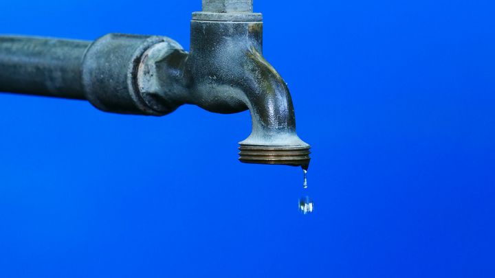 Каменка-Днепровская из-за обстрела осталась без воды