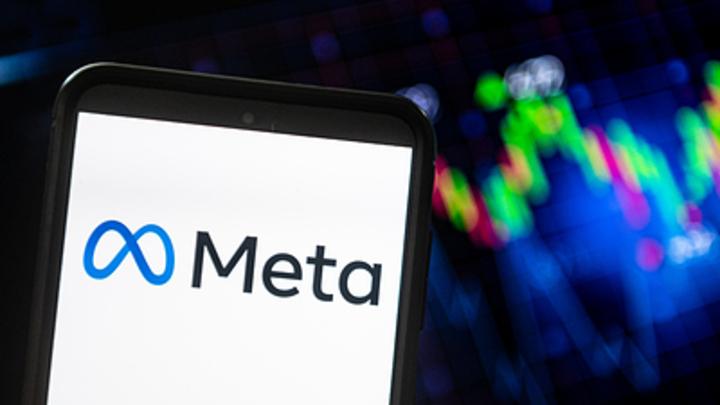 Автоматом в агенты Кремля: Meta* по указке властей США избавляется от неугодных взглядов