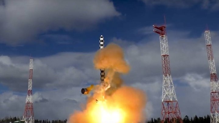 Ядерная сила: Стратегический ракетный комплекс Сармат встал на боевое дежурство
