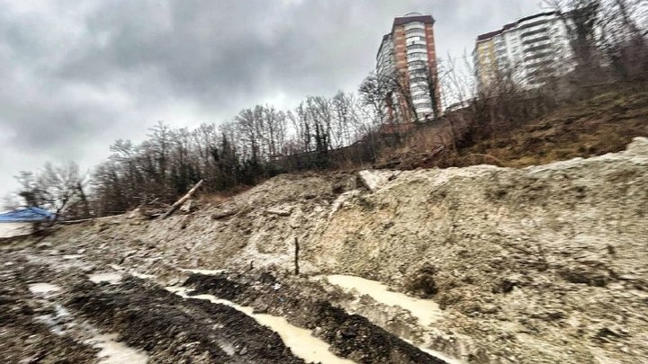 Из-за оползней в Туапсе введён режим ЧС
