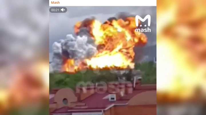 Появилось видео мощного взрыва на АЗС в Пятигорске — два человека пострадало