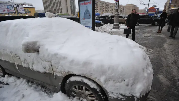 Минтранс предупреждает заторах на на дорогах Подмосковья из-за сильной метели