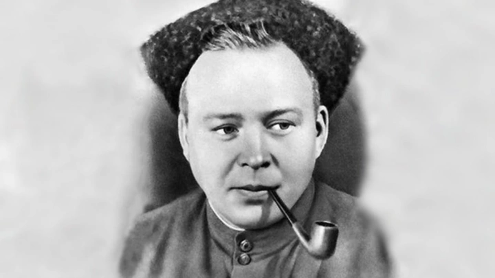 85 лет назад на войне погиб детский писатель и журналист Аркадий Гайдар
