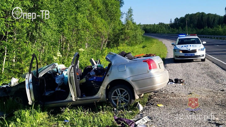 В Кузбассе из-за уснувшего водителя в ДТП погибли три человека