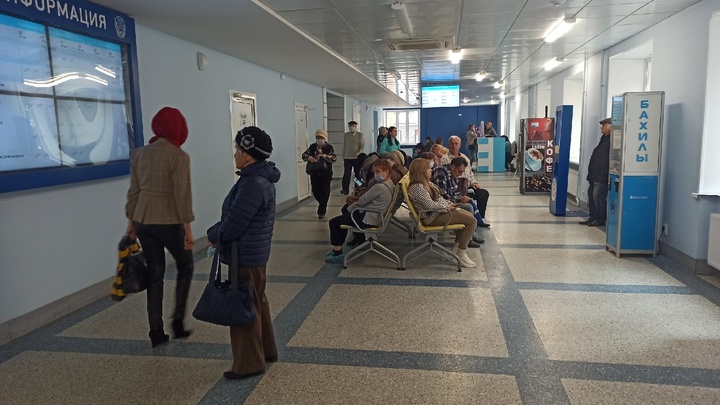 В поликлиниках и больницах Челябинской области откроют 35 кабинетов психотерапевтов и психиатров