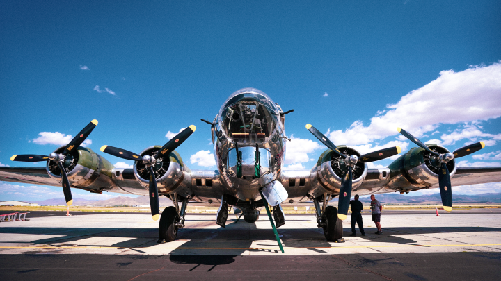 Так могут только русские: Бомбардировщик включил форсаж и обхитрил японцев