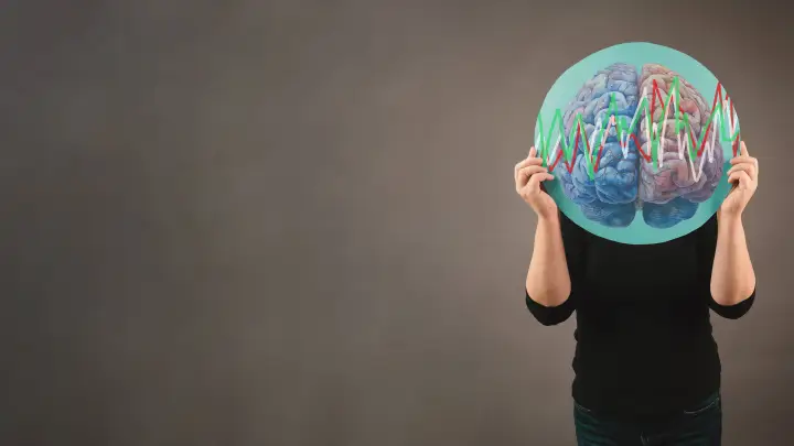 Nature: знание нескольких языков замедляет старение мозга