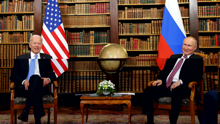 Почти сбили с ног: Американская журналистка обвинила русских во время давки в Женеве