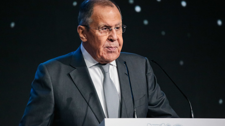 LOVEров: американки захотели замуж за Сергея Лаврова после интервью Такеру Карлсону