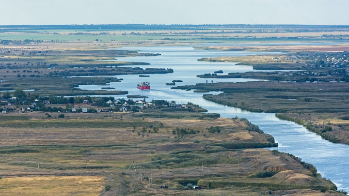 В петербургской реке спирта больше, чем воды