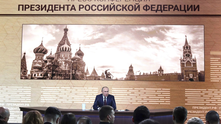 Он проникся наукой! Иностранцы позавидовали русским из-за Путина