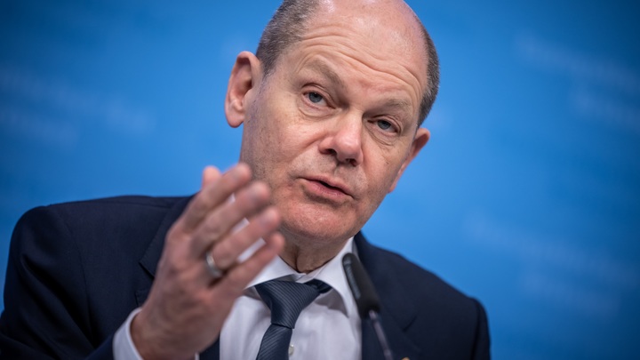 Шольц пригрозил России драматическими мерами. Русские расшифровали: Обкатанная схема