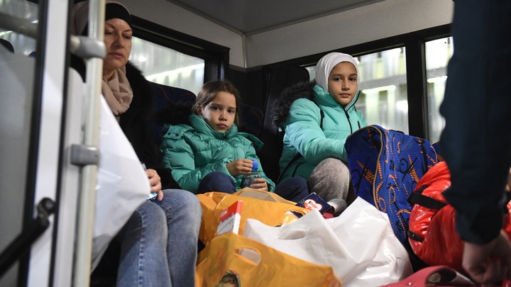 Гладков – детей из белгородских районов перевезут в безопасное место