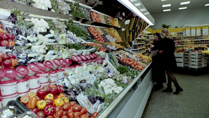 Житель Челябинской области украл и выбросил продукты