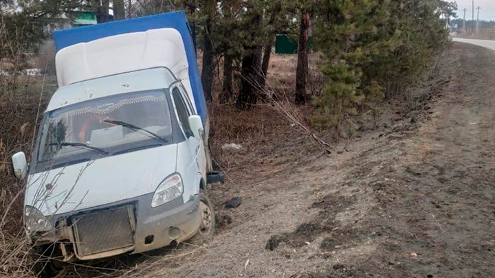 В Челябинской области горе-угонщик получил травму, пытаясь увезти два автомобиля