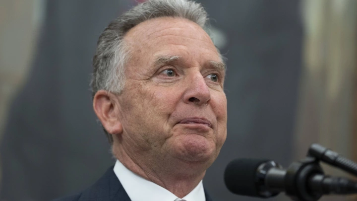 США похожи на назойливого жениха: Политолог о визите Уиткоффа в Москву