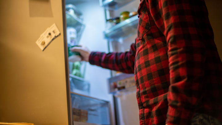 Как перестать злиться? Биолог раскрыла секретный ингредиент меню