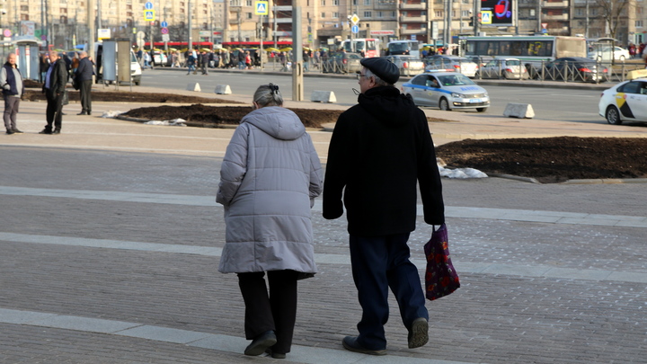 Петербуржцам после пенсии покой только снится: чем заниматься после 60 лет