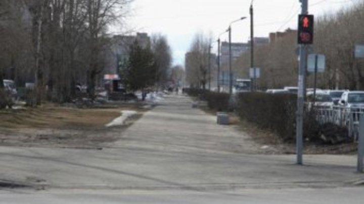 В Северодвинске объявили подрядчика, который отремонтирует тротуары на улице Ломоносова