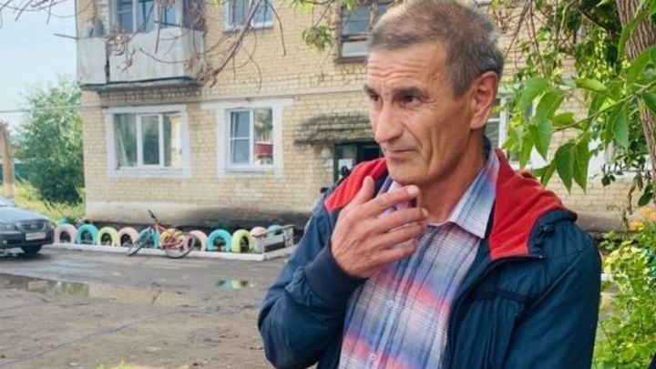 Врачи не могли проехать: на футбольном матче умер директор челябинского дома культуры