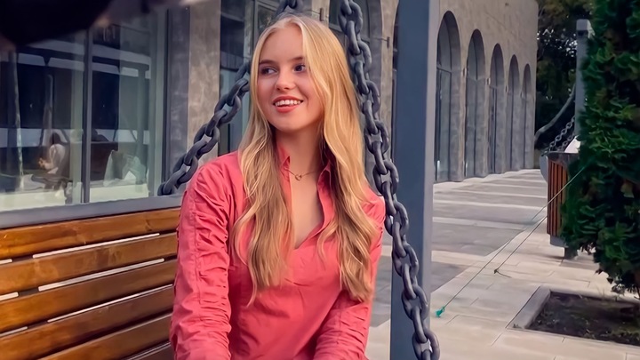Все плакали: 18-летняя офицерская дочка из Челябинска выбрала жениха