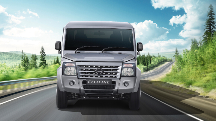 Индия будет выпускать внедорожник с четырьмя рядами кресел, способный увезти 10 человек