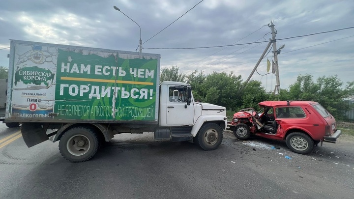 В Магнитогорске в массовом ДТП на улице Вокзальная погиб один из водителей