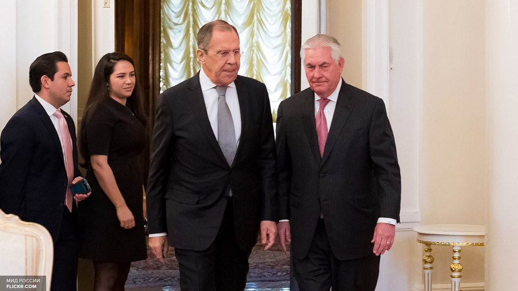 Лавров назвал западную резолюцию СБ ООН попыткой под шумок обвинить Асада Лавров назвал западную резолюцию СБ ООН попыткой под шумок обвинить Асада