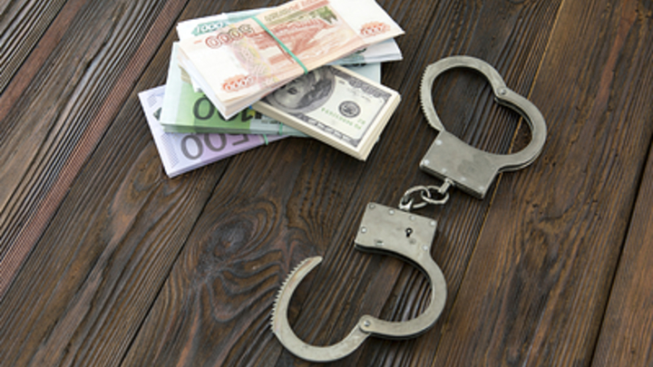 В Челябинске на два месяца арестовали адвоката фигуранта дела о взятках в ПФР