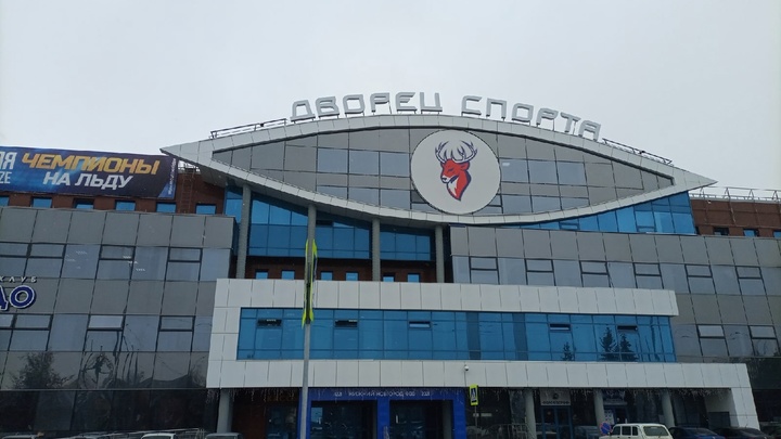 На закупку ледозаливочных машин нижегородский Дворец спорта Нагорный выделил 77 млн рублей