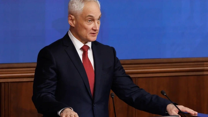 Белоусов поздравил военнослужащих и ветеранов с Днём Военно-Морского флота