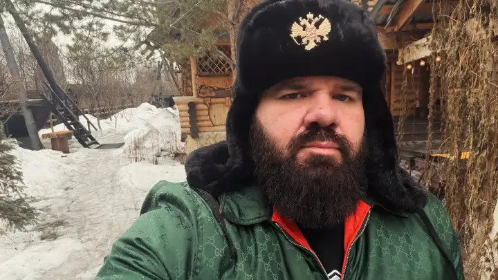 «Русские добрые»: тренер бойца UFC Перейры призвал не бояться приезжать в Россию