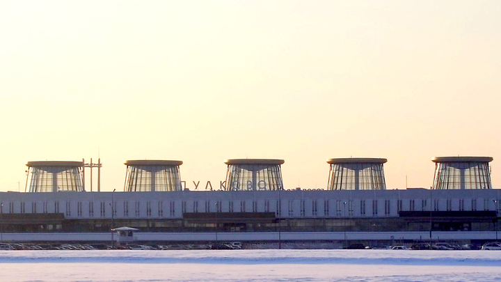 В Петербурге пытаются спасти от сноса здание аэропорта Пулково