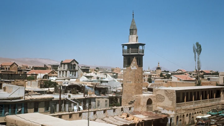 Сирия между трёх огней: Новые власти думают, кому продать суверенитет подороже. Россия - один из кандидатов