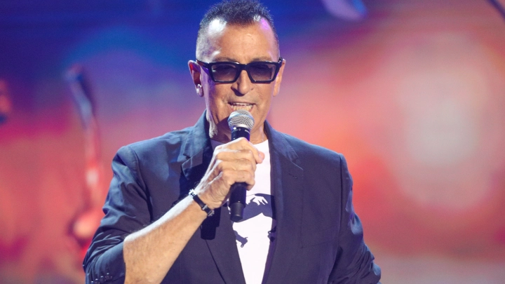 Известный певец наехал на женщину: Александр Буйнов вновь нарушил ПДД – источник