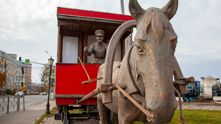 Лошадь в Астраханской области открыла вход в тайный склеп времён Золотой Орды