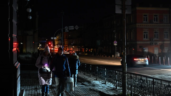 Чёрная зима началась. Украина полностью погрузилась во тьму