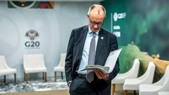 Мерц может повторить судьбу Шольца. Германия столкнулась с самым серьёзным кризисом. Спасибо Украине?