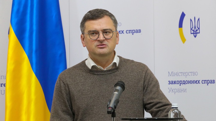 США не запрещали Киеву бомбить Крым: Глава МИД Украины сдал Вашингтон