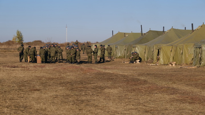 Мобилизованные из Новосибирска поблагодарили НВВКУ за подготовку к участию в СВО