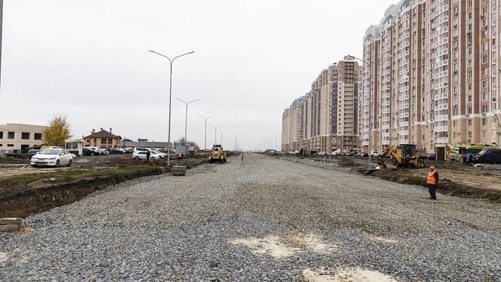В ростовской Левенцовке до конца года достроят шесть дорог