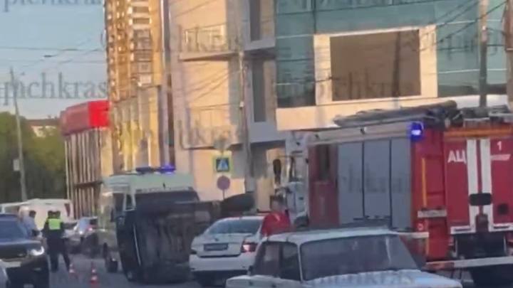 Ещё одно массовое ДТП произошло в Краснодаре на улице Северной